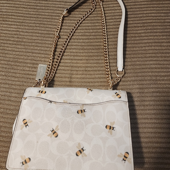 Coach Klare Crossbody In Signature Canvas With Bee Print - Picture 2 of 3
